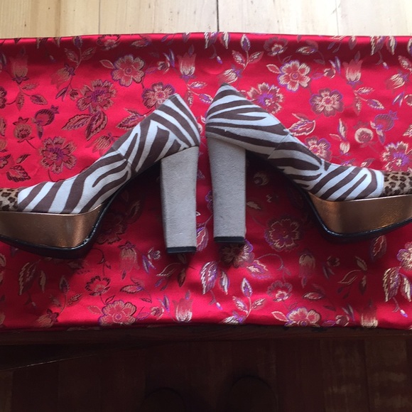 Funky 4 inch zebra, leopard print heels - Picture 2 of 6